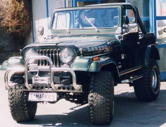 CJ7 V8 gruen 002